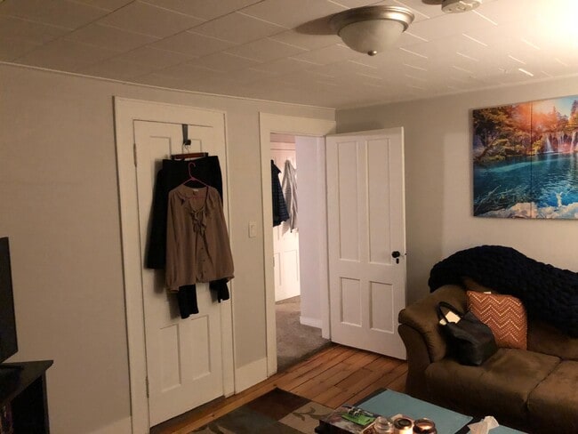 Photo - 59 Blake St Unidad 2nd floor