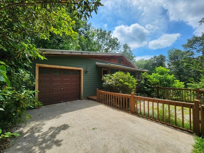 Photo - Mountain Escape!