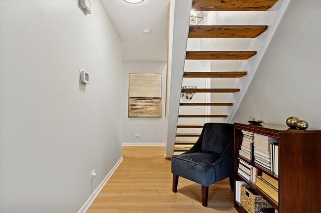 Photo - 1487 Hazelwood Ct