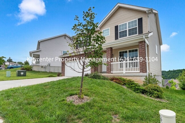 Photo - Spacious 4-Bedroom Home for Rent Near Butler Lake