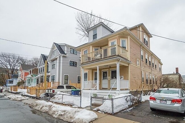 Photo - 5.0 bedroom in Somerville Massachusetts 02144 Unidad U2