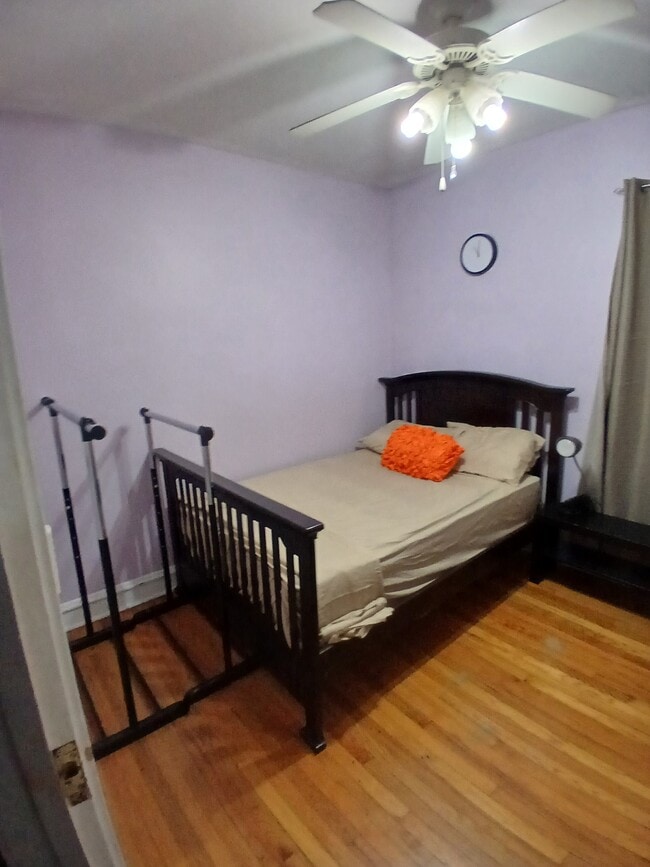Photo - 4842 N Melvina Ave