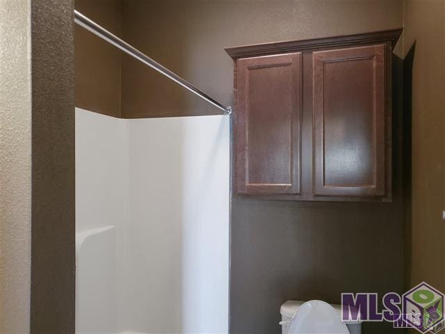 Photo - 5340 Peerless St