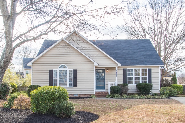 Building Photo - 15 Olde Charles Towne Ct Rental