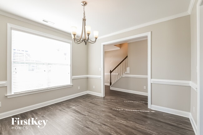 Photo - 217 Southern Acrs Dr