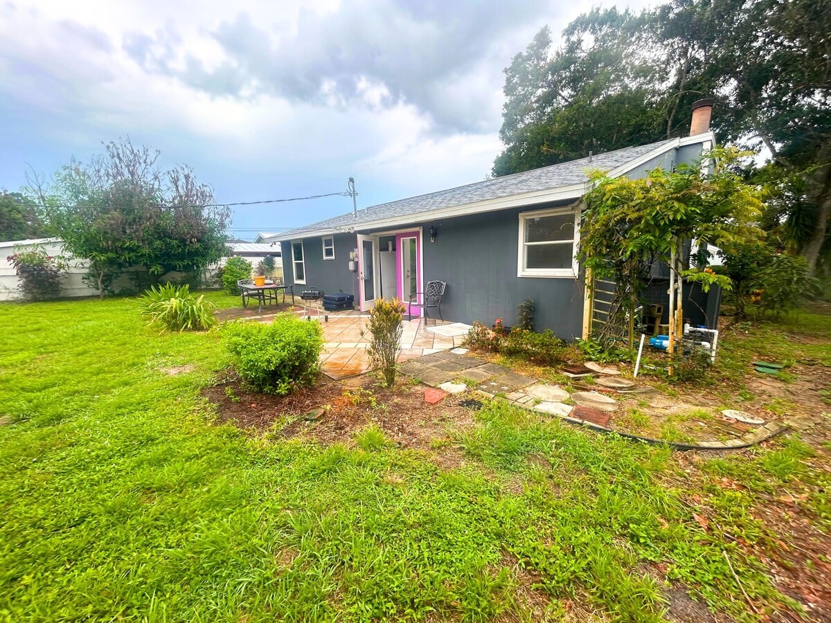 Photo - 2046 54th Ave