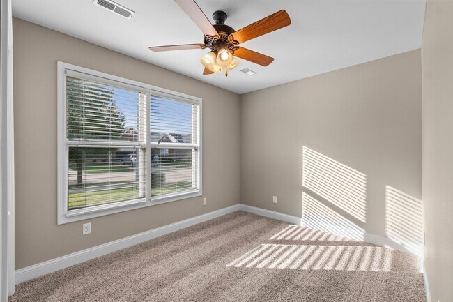 Photo - Park Place 3138/3140 Unit 3140