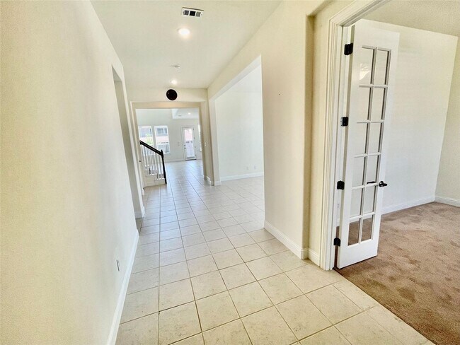 Photo - 10826 Pattison Dr