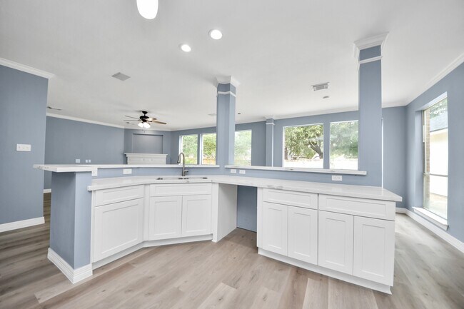 Photo - 16203 Broken Timber Cir