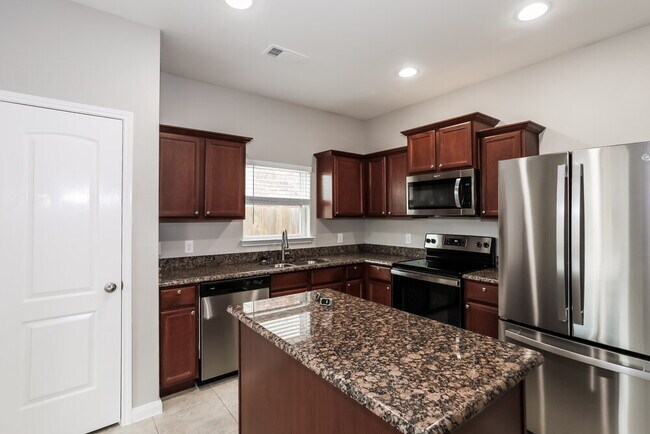 Photo - 13204 Stari Most Ln