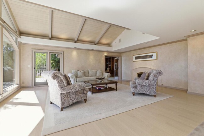 Photo - 3187 Alexis Dr