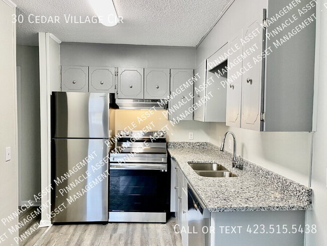Building Photo - 30 Cedar Village Cir