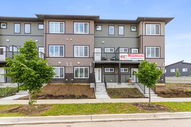 Building Photo - 8051 Orchards Green SW Unit 17