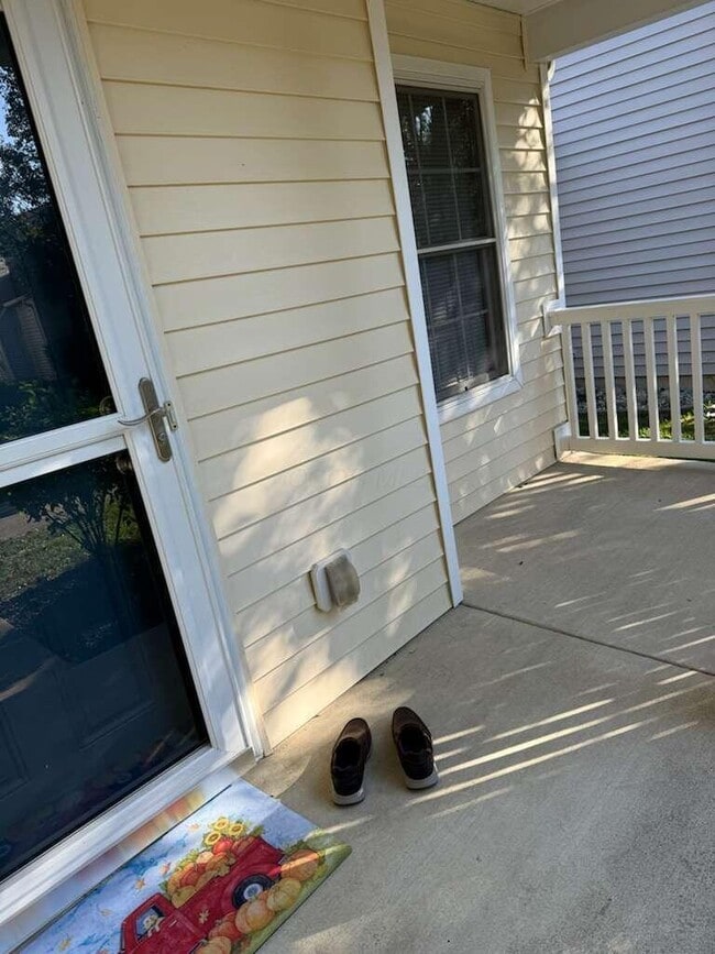 Photo - 8282 Mira St