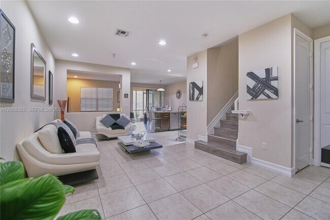 Photo - 129 Riverwalk Cir E