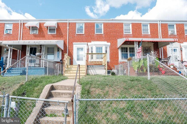 Building Photo - 1046 Middlesex Rd
