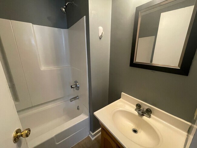 Photo - 316 S. Monroe St. Unidad #9