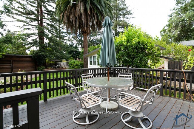 Photo - 1836 Bryant St