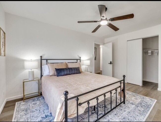 Photo - 7624 S Erie Ave