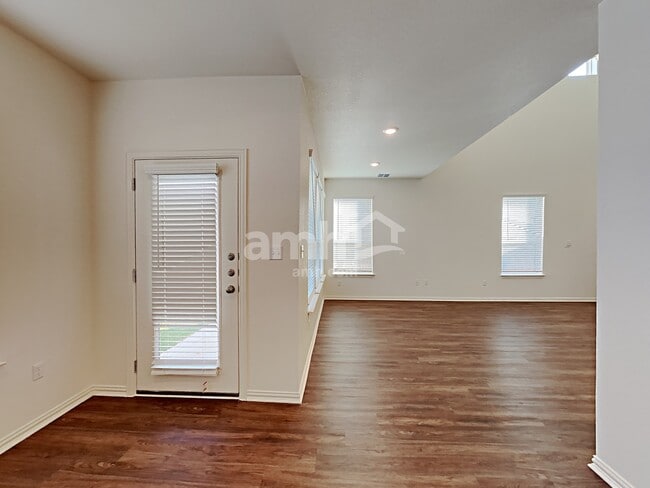 Photo - 2710 Lillybrook Ln