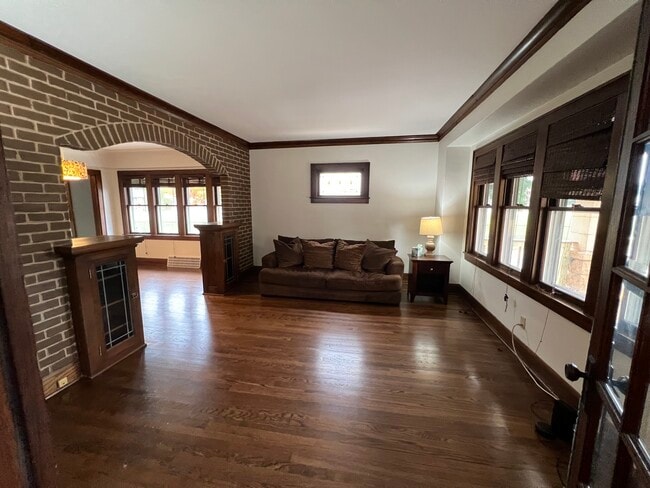 Photo - 3474 S Indiana Ave