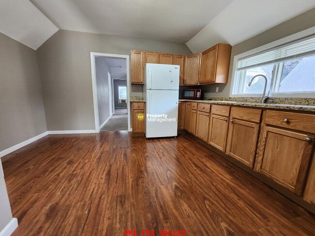 Photo - Large Upper Unit Unit 288_1/2_HICK