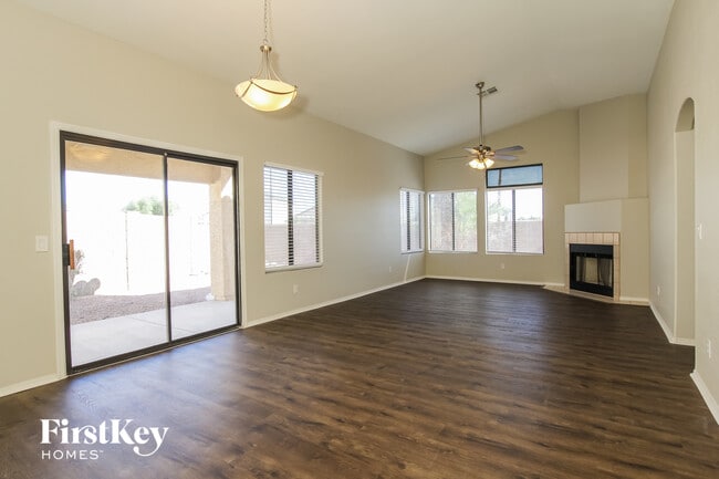 Photo - 14915 N 86th Dr