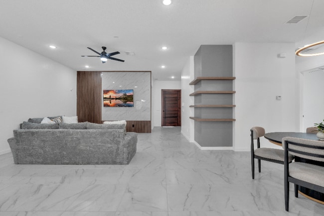 Photo - 1789 Urijah Pl