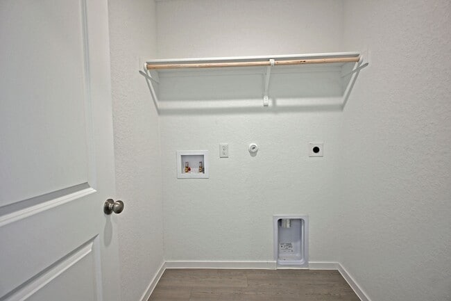 Photo - 3813 Low Tide