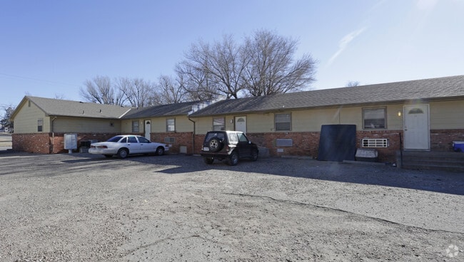 Photo - 407 S Kansas Ave