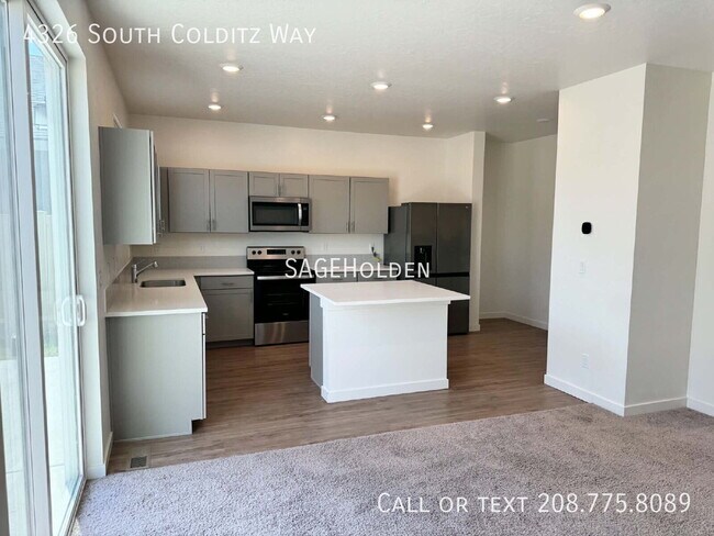 Photo - 4326 S Colditz Wy