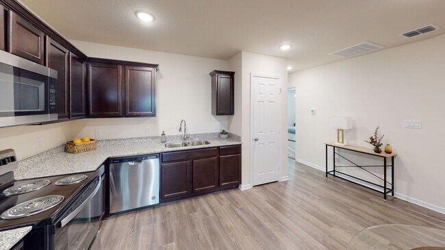 Photo - The Ranch On Rhones Quarter