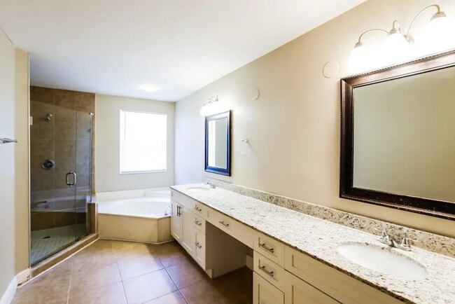 Photo - 15539 SW 96th Terrace