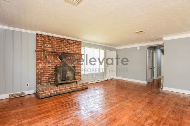 Photo - 4211 Wayside Rd