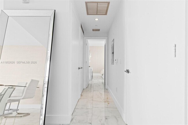 Photo - 2900 NE 7th Ave Unit 4104