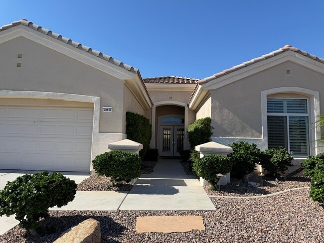 Building Photo - 78631 Yellen Dr