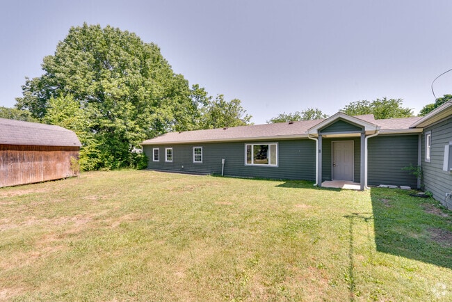 Building Photo - 279 Stones River Rd Rental