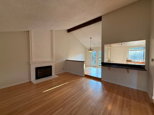 Photo - 5401 154th Ave NE