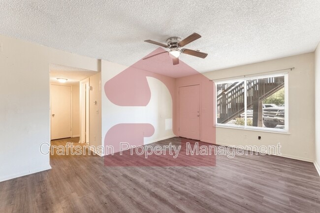 Photo - 409 S Cleveland St