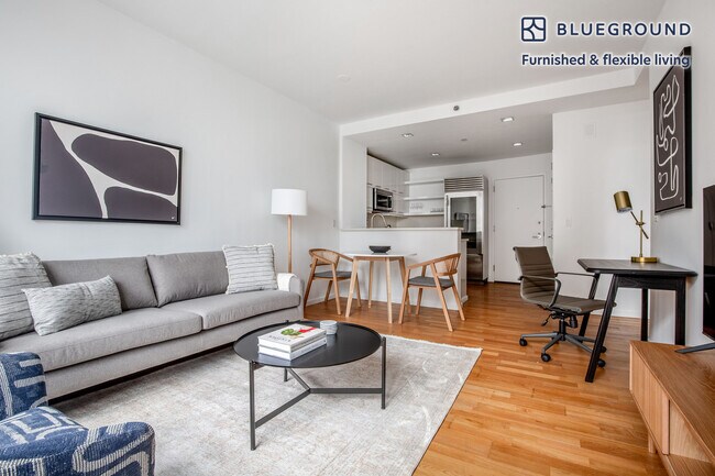 635 W 42nd St Unit SI FL18-ID1436
