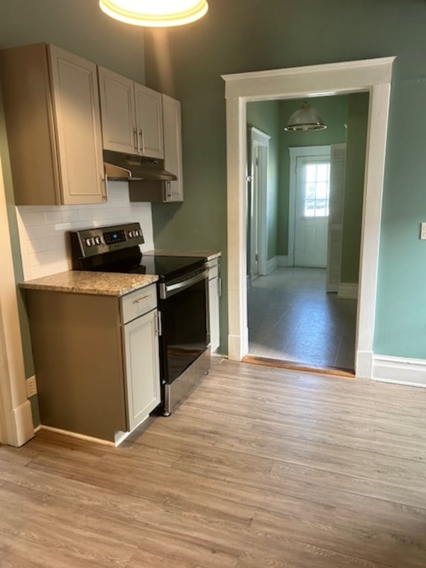 Photo - 134 Broad St