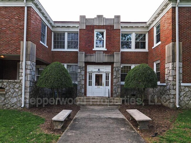 Photo - 519 E Main St