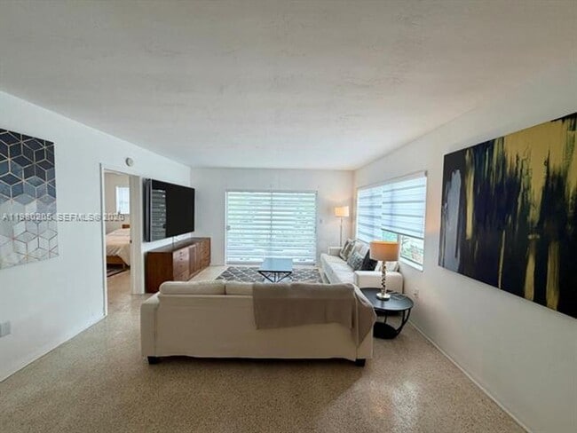 Photo - 1135 101st St Unit 1135 101st St # 3