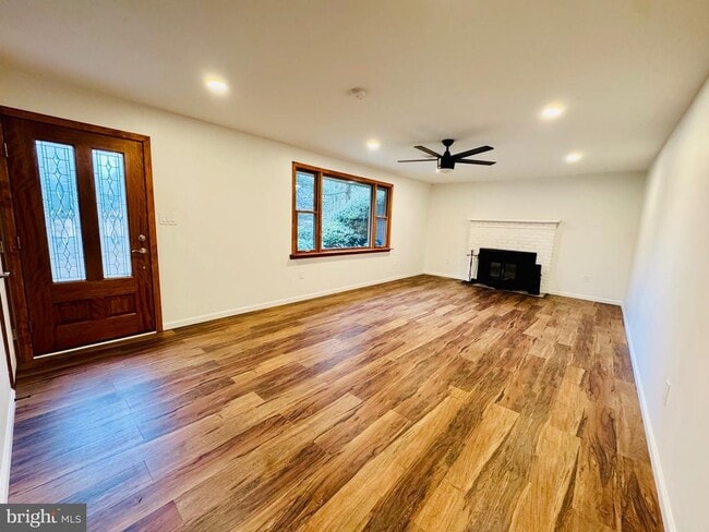 Photo - 305 Kresson Rd