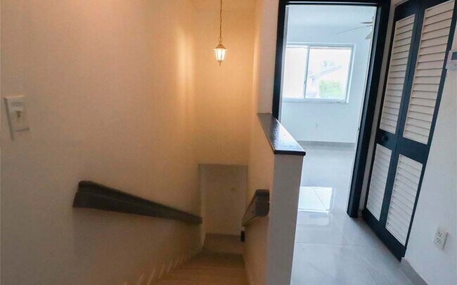 Photo - 14010 NE 3rd Ct Unit #1