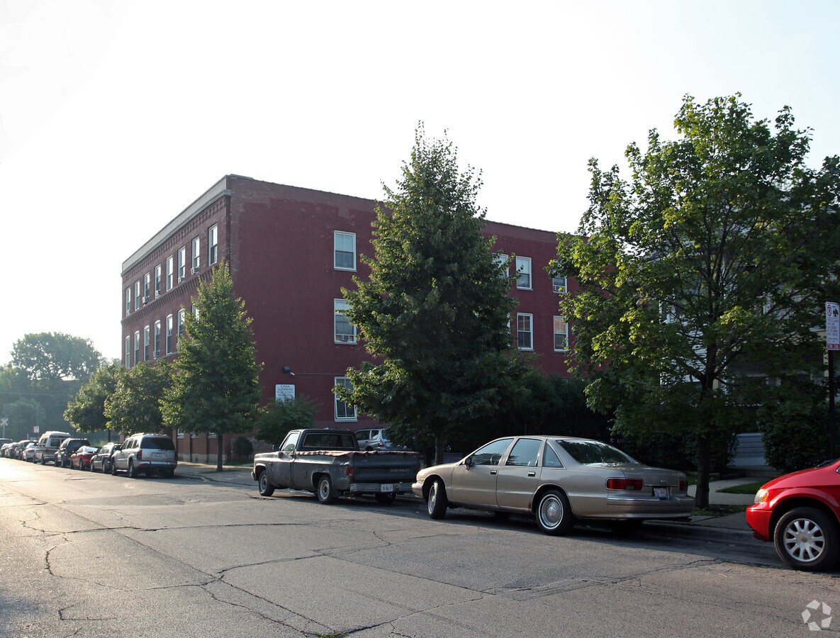 Photo - 963 W Cullerton St