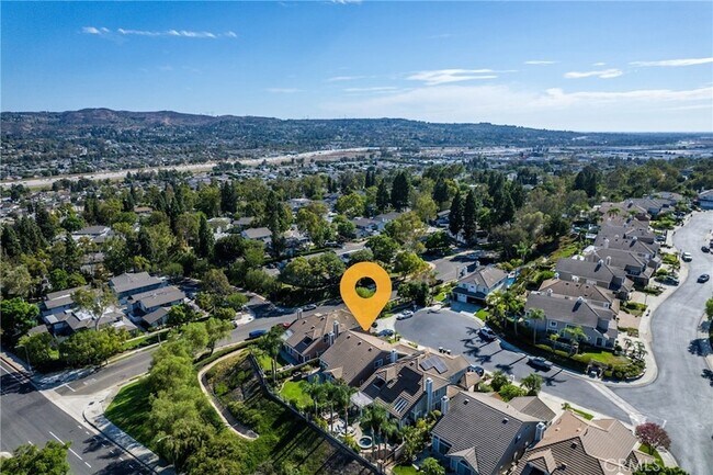 Photo - 6430 Regents Ct