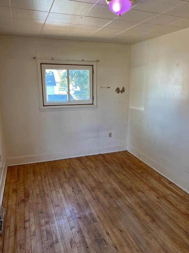 Bedroom 2 - 801 N 3rd St