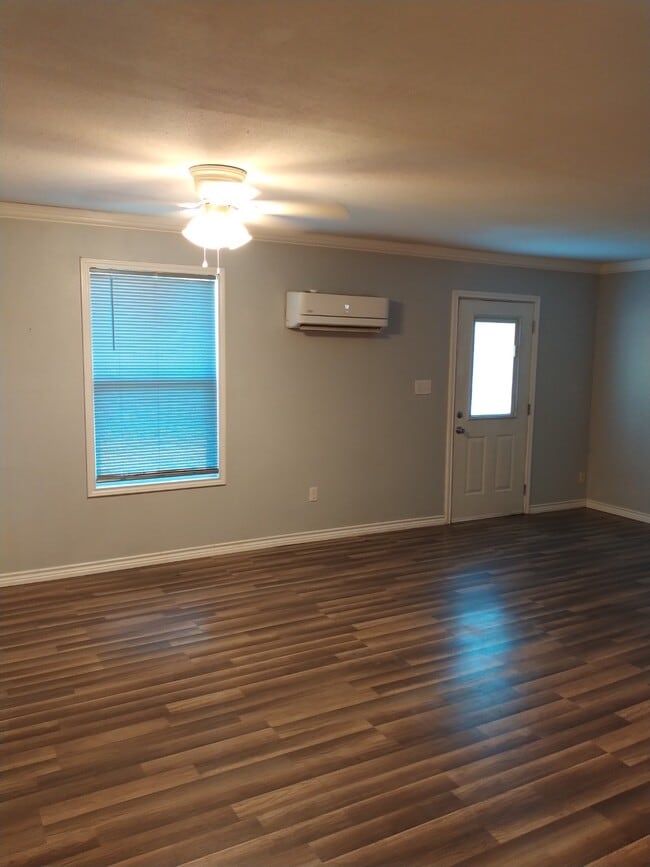 185 George Thomas Rd