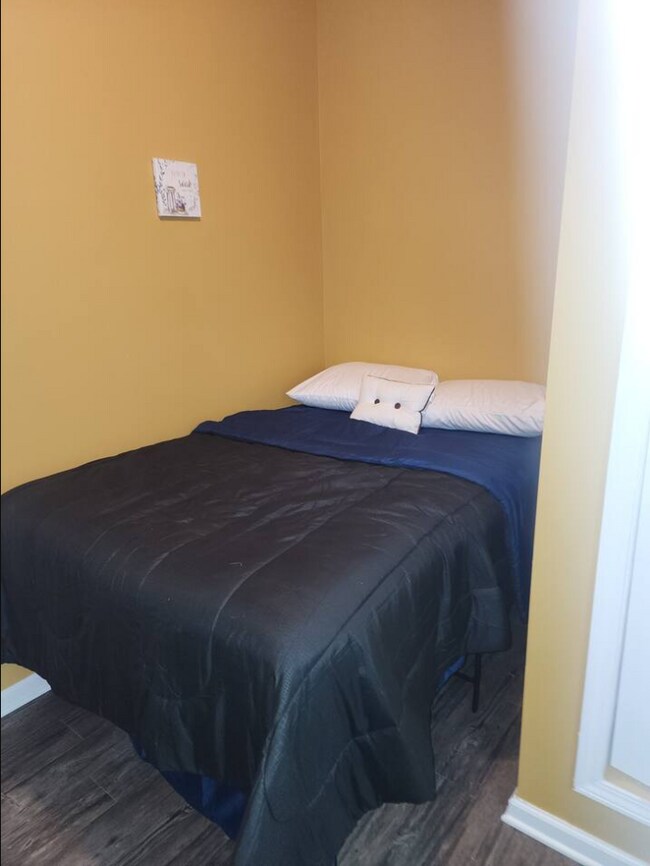 Photo - 412 N Montgomery St